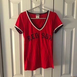 Pink Victoria’s Secret tee